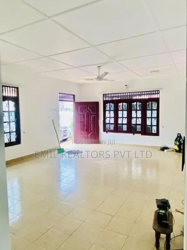 House / Office for Rent in Kottawa (EM018CK)