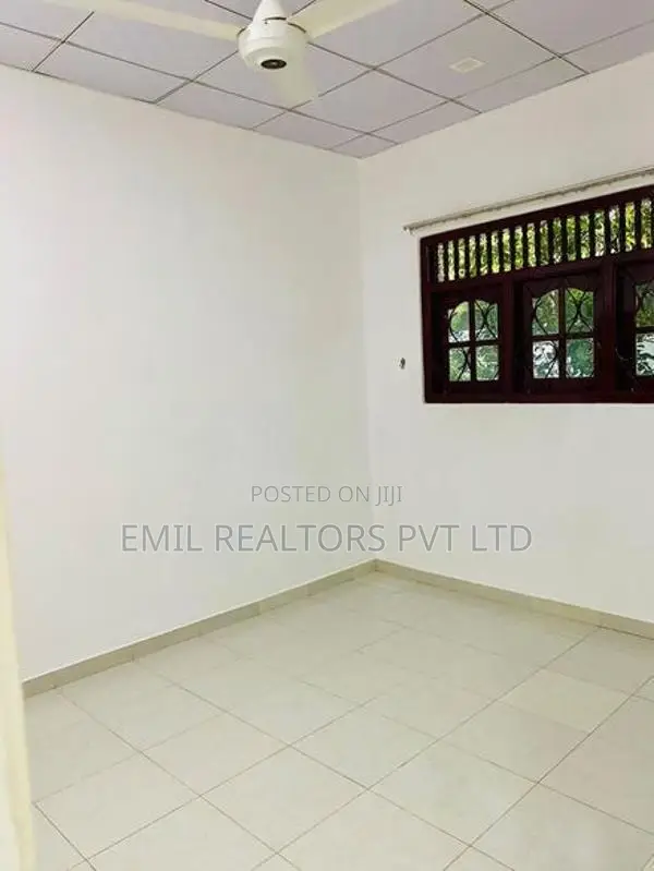 House / Office for Rent in Kottawa (EM018CK)