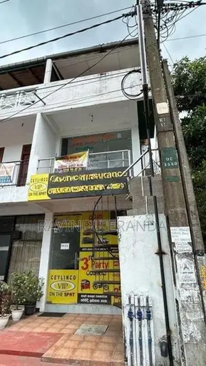 3-Storey Commercial Building for Sale Katunayeka 2,250 Sq.Ft.