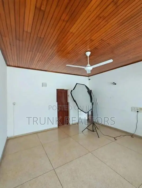 Rajagiriya 04BR House For Rent (NK11858)