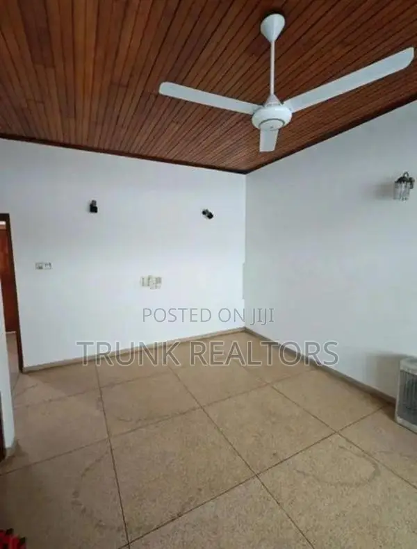 Rajagiriya 04BR House For Rent (NK11858)