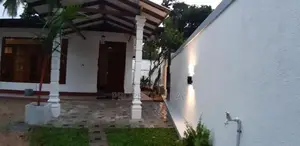 House for Sale in Athurugiriya – PDH351