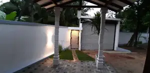 House for Sale in Athurugiriya – PDH351