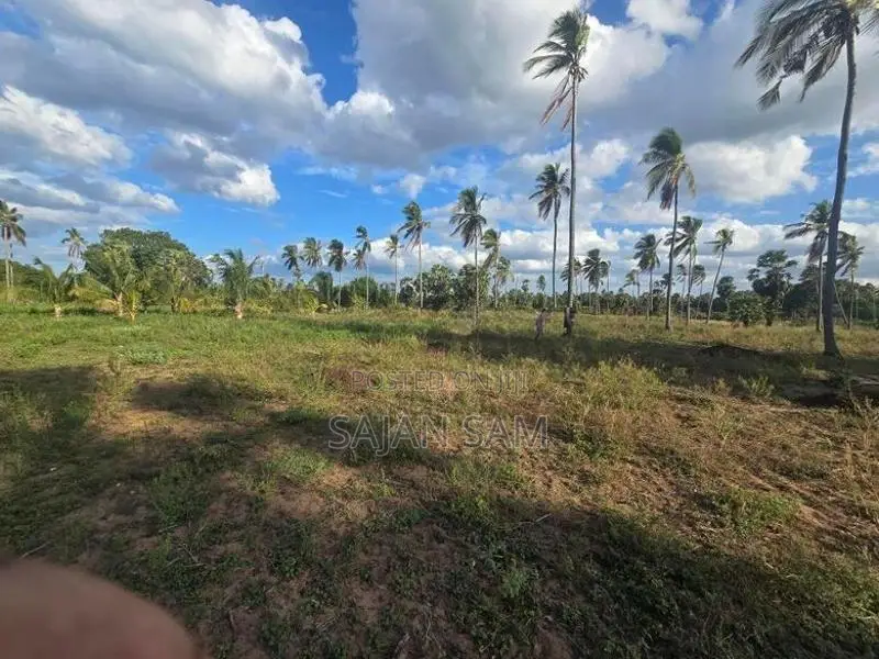 640 Perches Agriculture Land For Sale Nilaveli