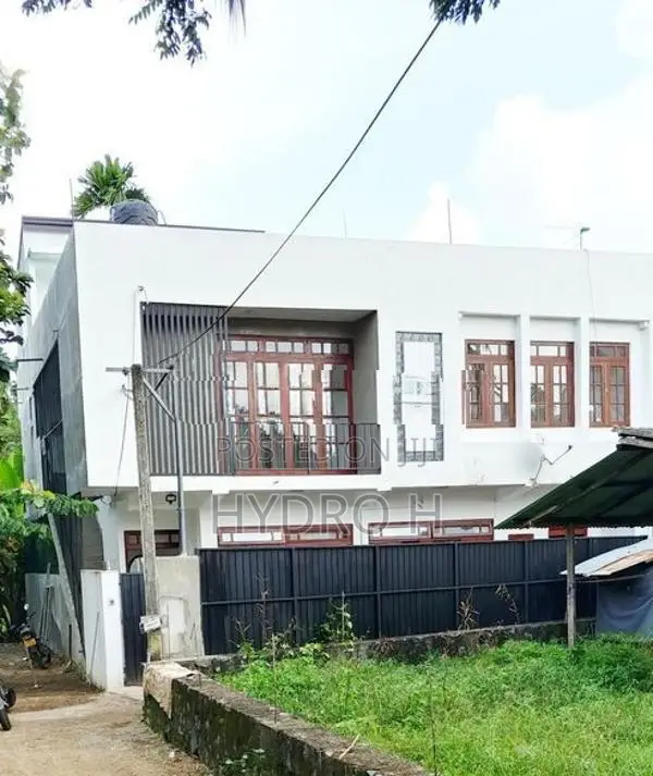 Fully Furnished Private Rooftop Annex Maharagama