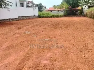 Land For Sale මීගමුව In Negombo