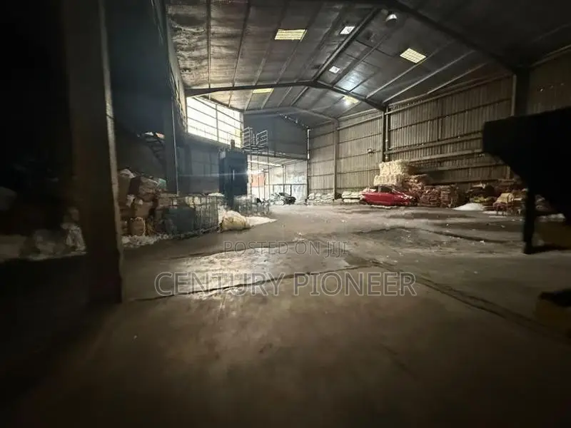 Warehouse for Sale in Wattala