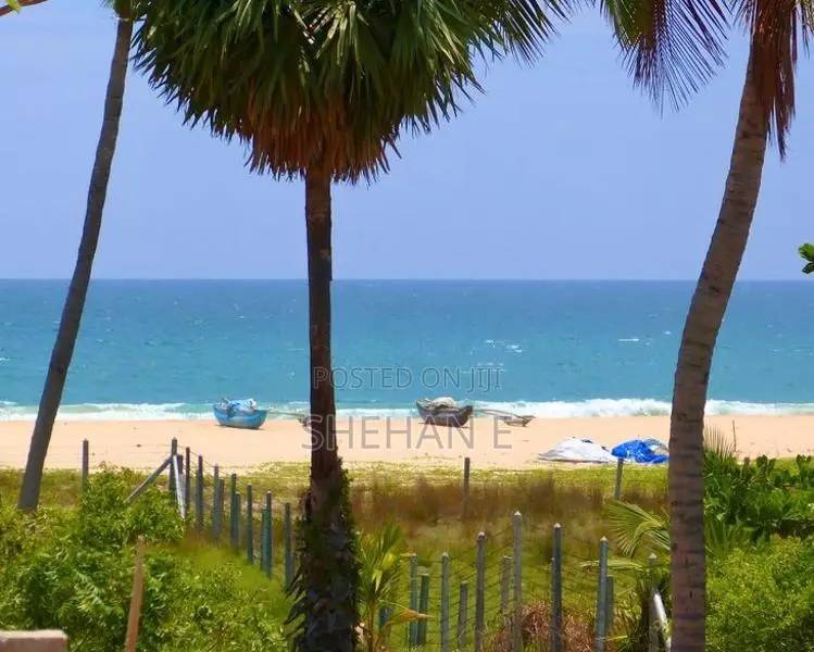 Beach Front Land for Sale - Pasikudah