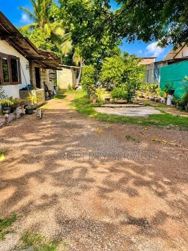 30-Perch Land for Sale in Nugegoda (SSPL-517)