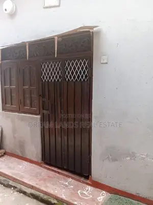 House for sale in orugodawatta kolonnawa