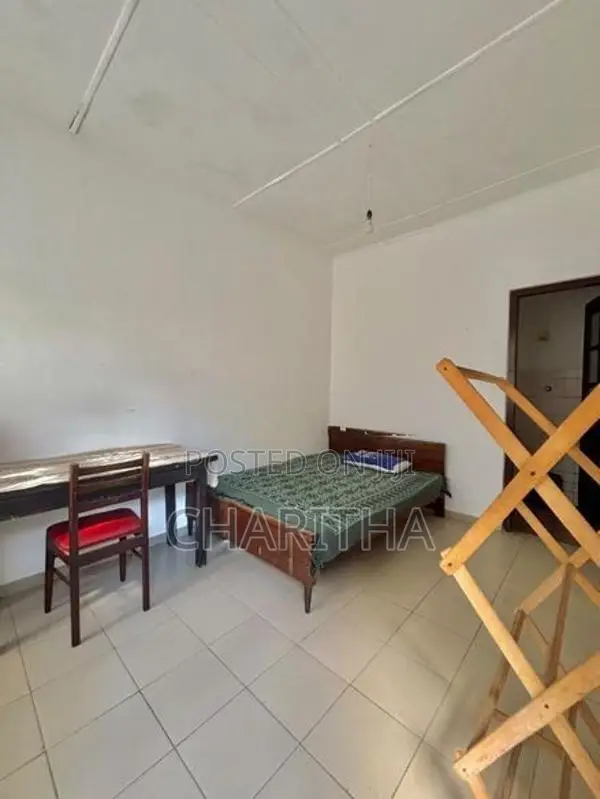 Room for Rent in Karapitiya