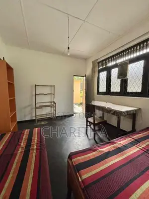 Room for Rent in Karapitiya