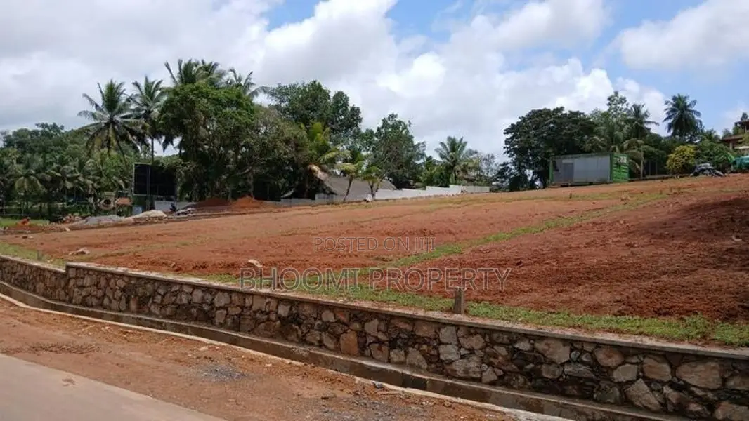Valuable Land for Sale Near Panagoda, Kottawa Cities