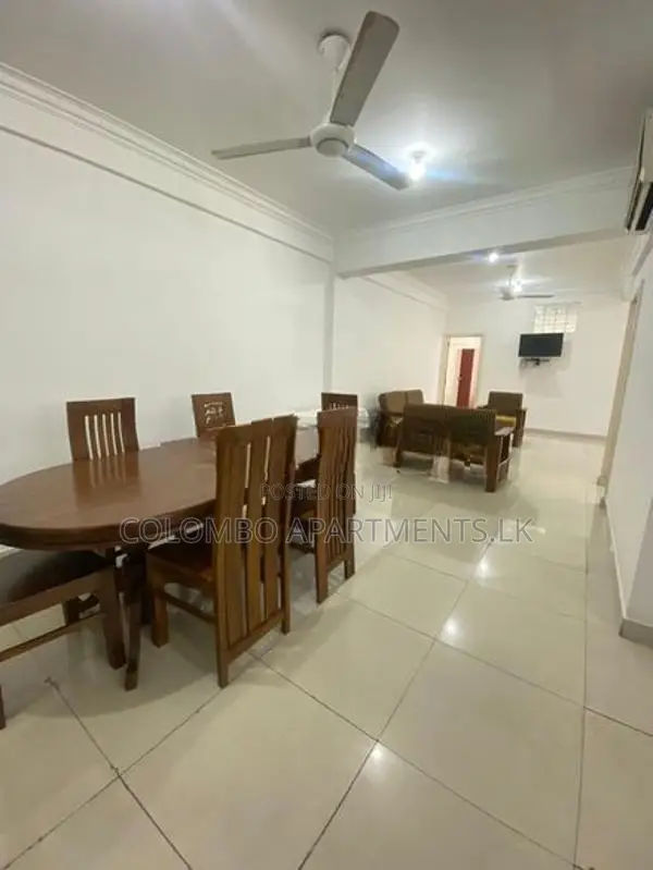 Colombo 05 Apartment for Long-Term Rental – Furnished 3BHK | CSMP201