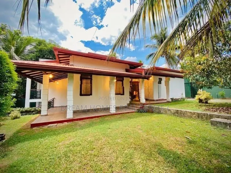 15.5 Perches House for Sale – Athurugiriya