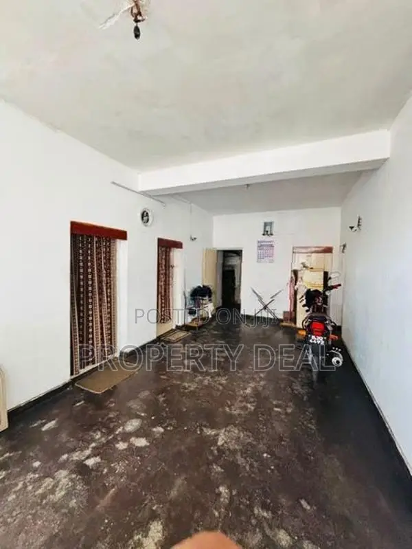 7 BR House for Sale in Mt. Lavinia - PDH315