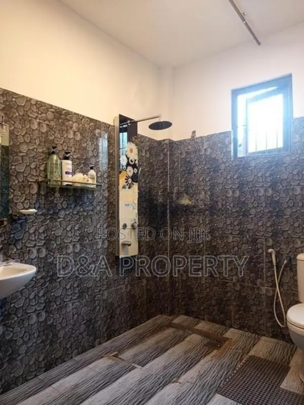 2 story furnished house for sale ja ela
