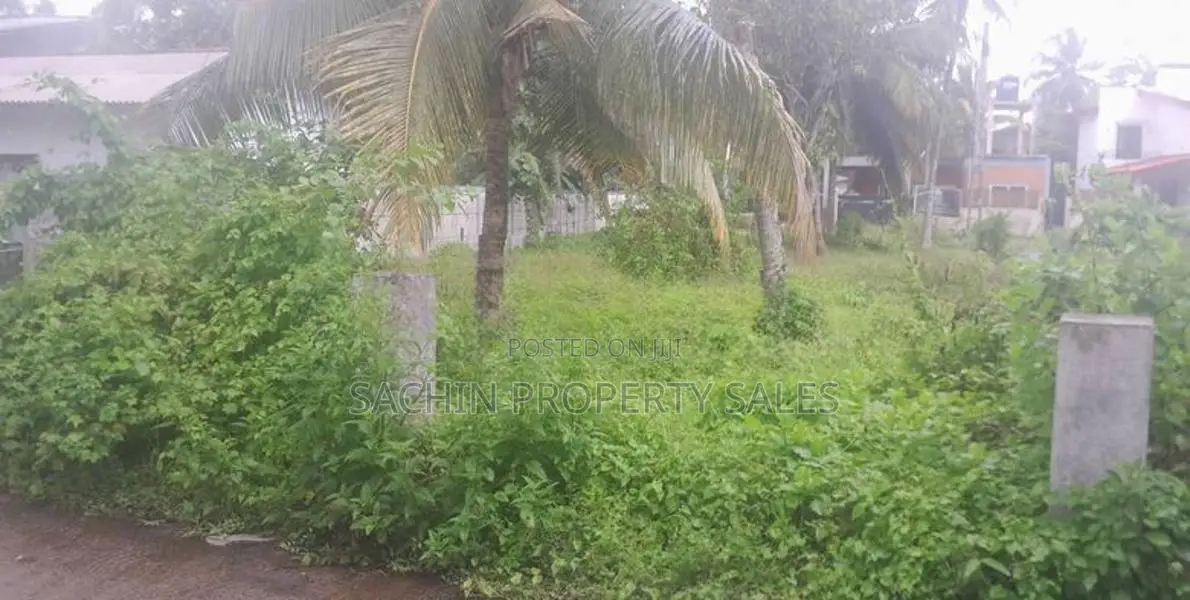 8P Prime Land - Wadduwa [300 M to Galle Road]
