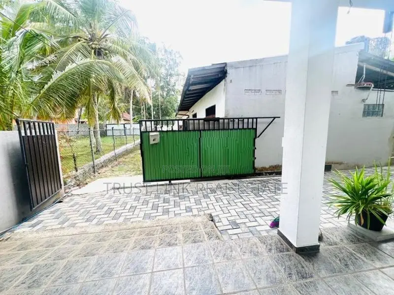 House for Sale in Ja-Ela