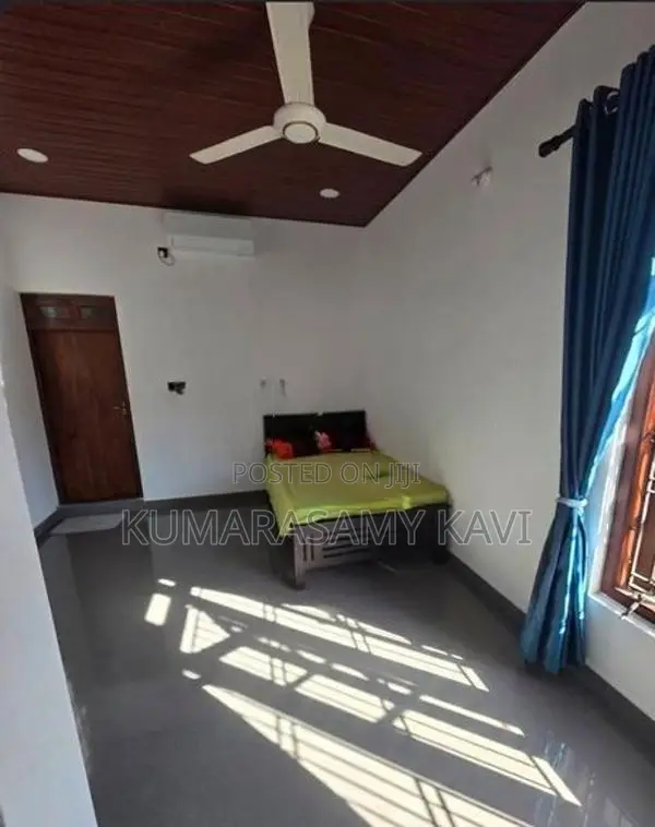 Spacious 3-Bedroom, 2-Bathroom House For Rent On The 1st Floor.