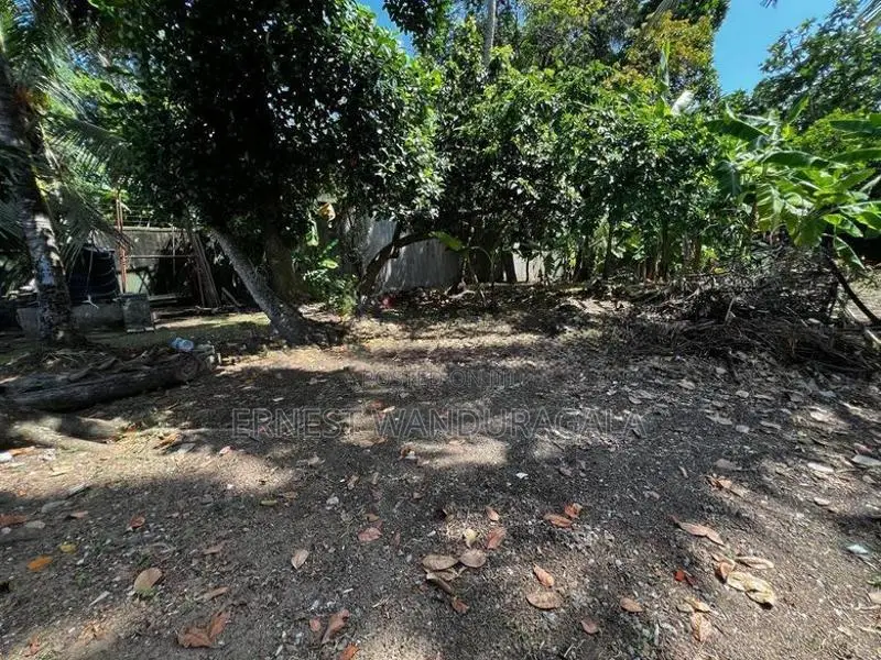 Land for Sale in Arawwala.Ls774