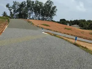 කලුතර නගරයට නුදුරින් සුපිරි ඉඩමක්