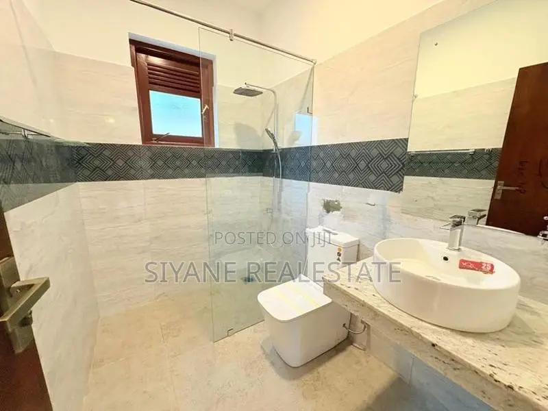 Luxury New House Sale in Battaramulla
