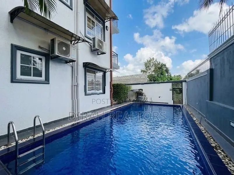 Luxury 5BR House for Rent | Thalawathugoda (DS-022)