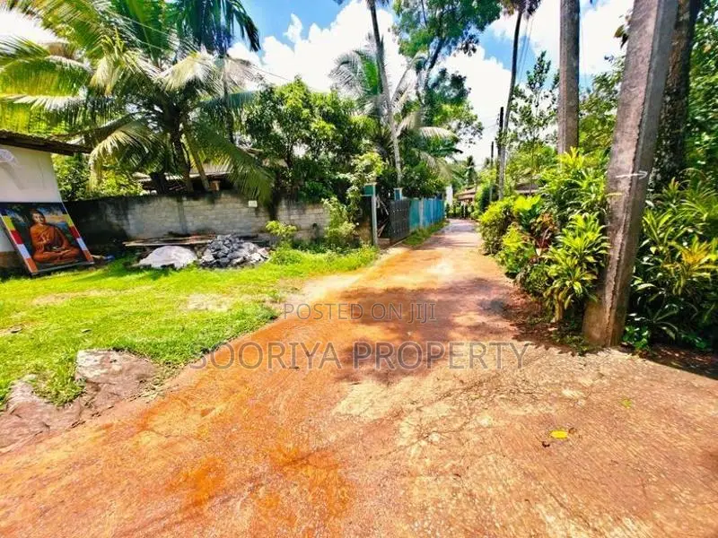 Residential Land for Sale in Kaduwela