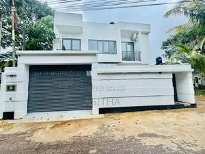 Brand New House for Sale Miriswattha