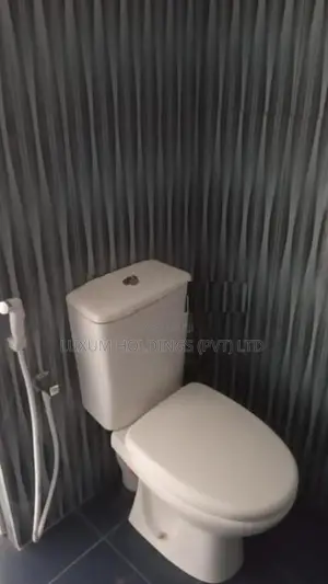 1st floor House for Rent in Gregory's Road Colombo 07 [ 1054C ]