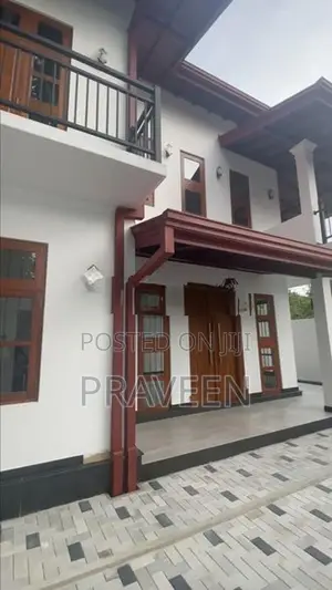 Brand-New Luxury House For Sale Kandana