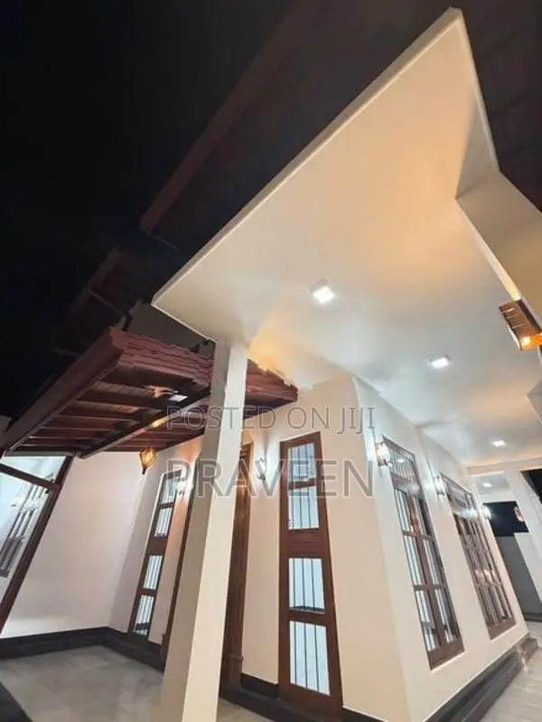 Brand-New Luxury House For Sale Kandana