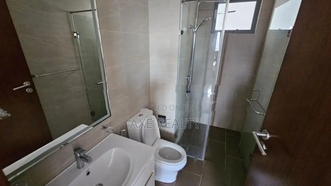 3 Bed Trizen Apartment For Rent (Furnished)Colombo 02