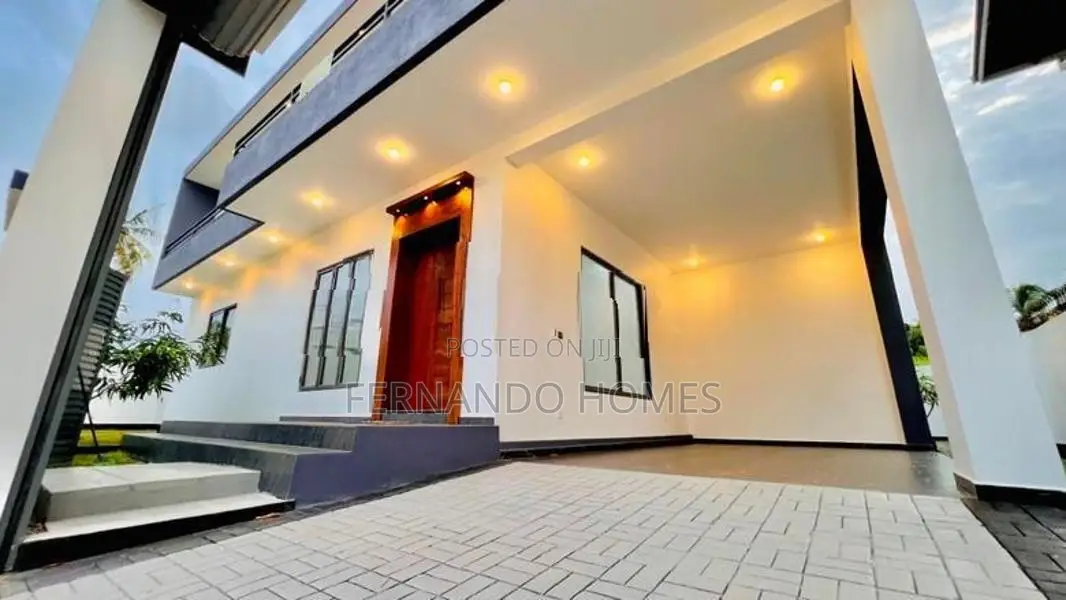 Deluxe Deeds With 5 Bed Rooms Luxury Stylish House For Sale Negombo