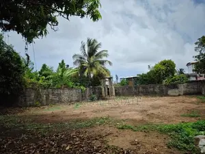 17 P Prime Land for Sale in Rajagiriya