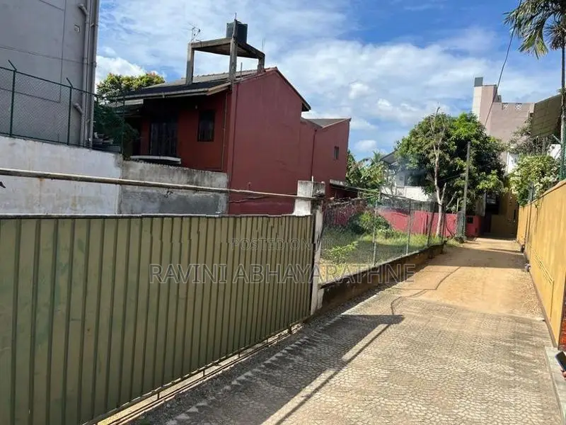 Land for Sale in Kelaniya