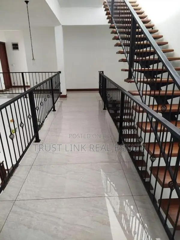 New 03 Storey House for Sale in Waththala Alwis Town -H2469