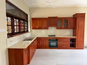 Upstair in Thalawathugode House