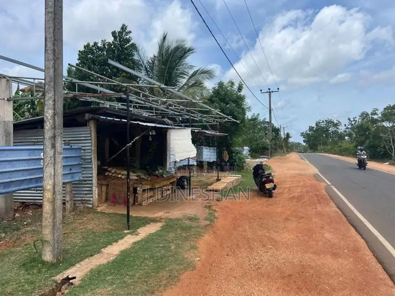 Land in Vavuniya