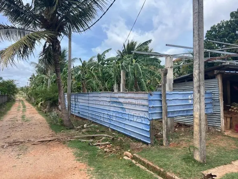 Land in Vavuniya