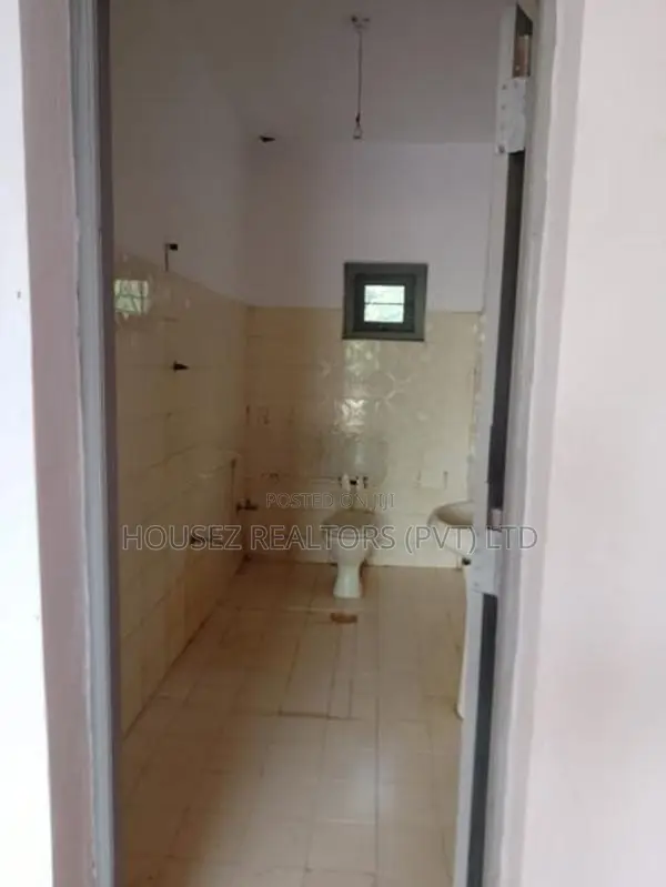 Commercial Property for Rent ( Ground Floor ) – Kirindiwita