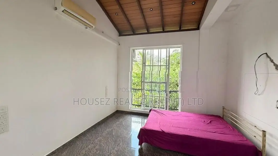 Modern 4-Storey Mixed-Use Building for Sale in Arawwala, Pannipitiya
