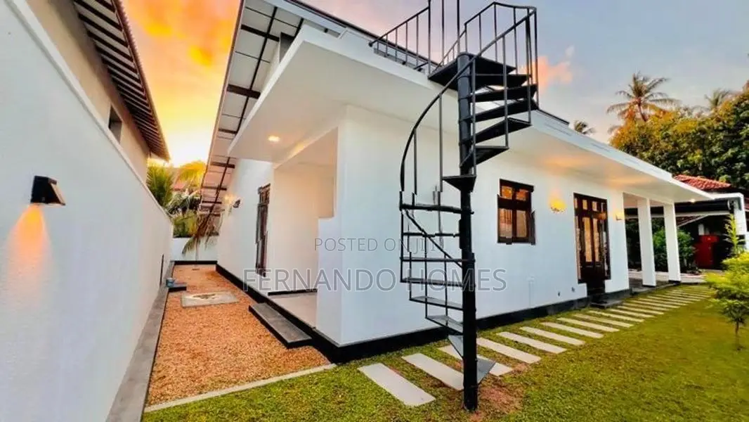 Awesome Luxury House For Sale In Negombo Kandawala