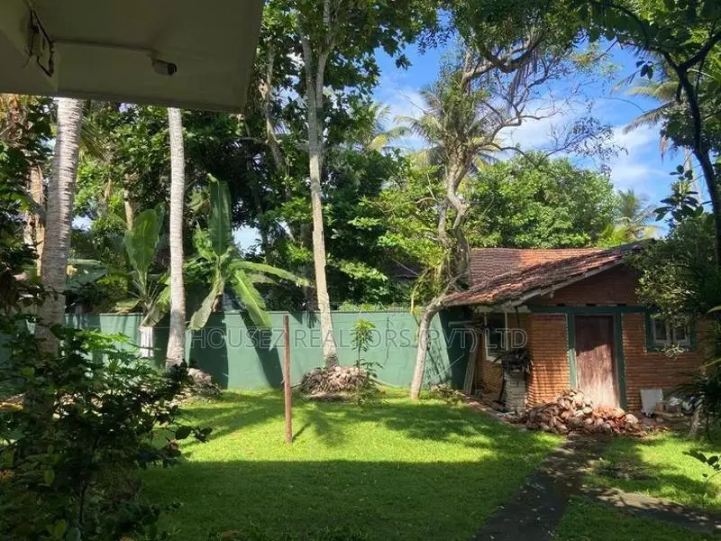 Beachfront Guest House for Sale– Hikkaduwa