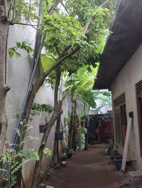 Prime Residential Land Property for Sale – Delkanda
