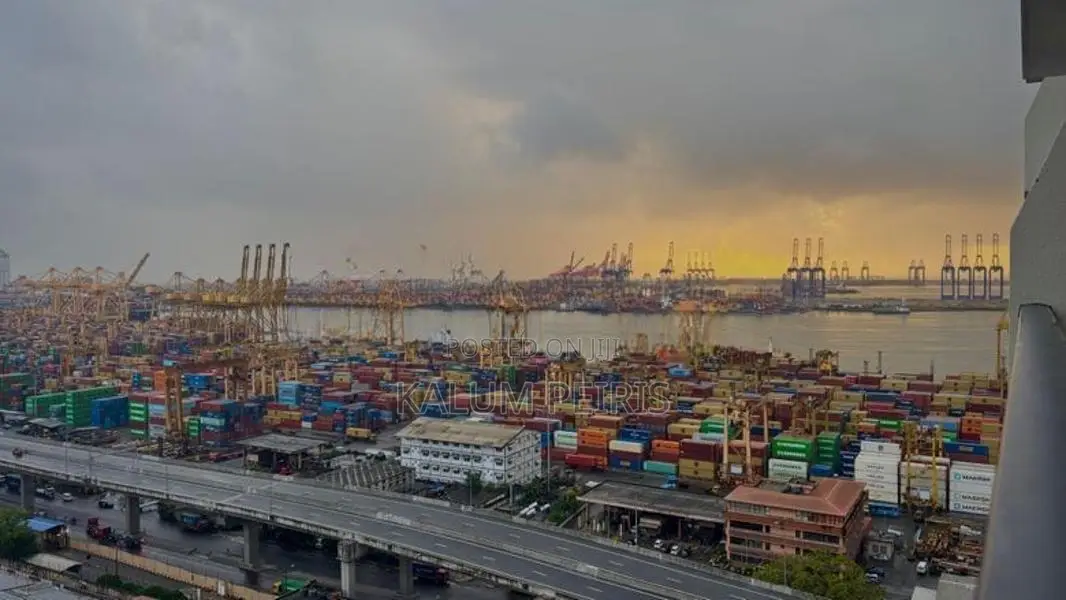 Port City, Harbour View New Marina Square Apartment In Colombo