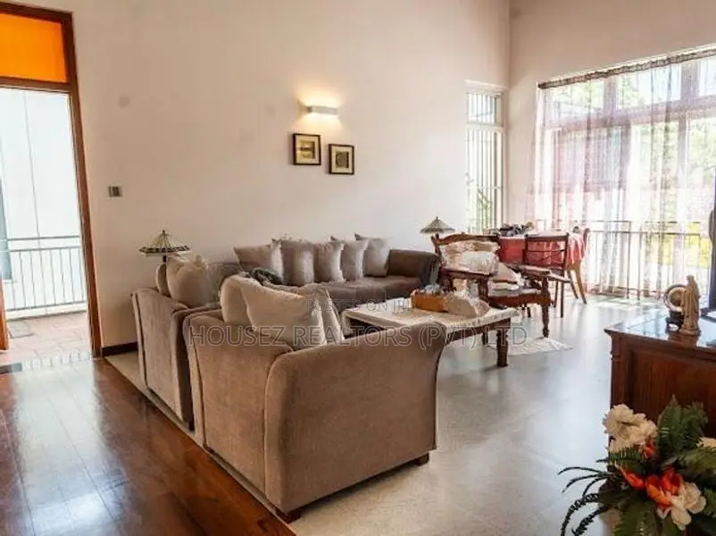 Luxury Furnished House For Sale– Thalawathugoda