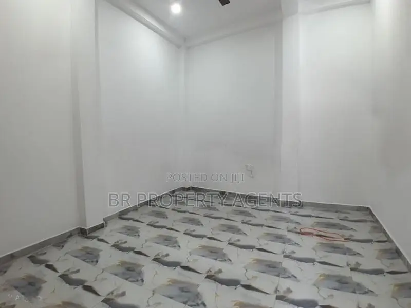 Three Story House for Sale in Wellampitiya