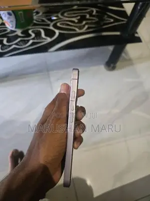 Apple iPhone 17 (Used)